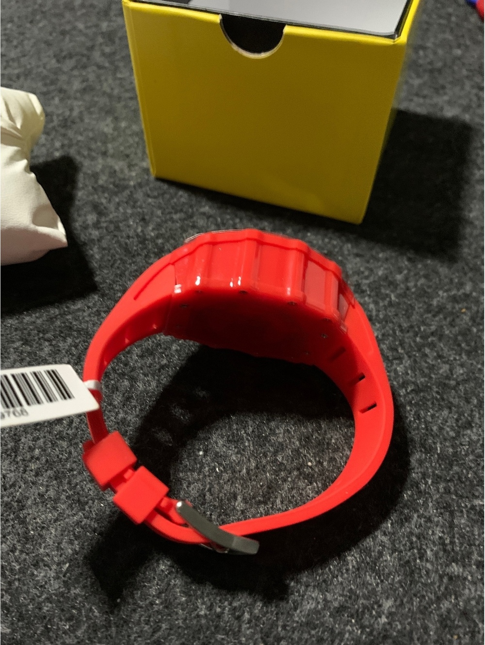 Invicta Racing quartz watch - Picture 4 of 5